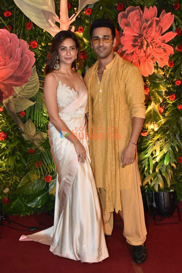 photos celebs attend ramesh s tauranis diwali bash 55778800 10