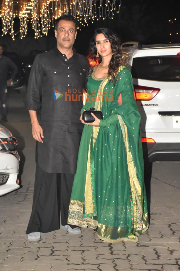 photos celebs attend sohail khans diwali party at bandra 3