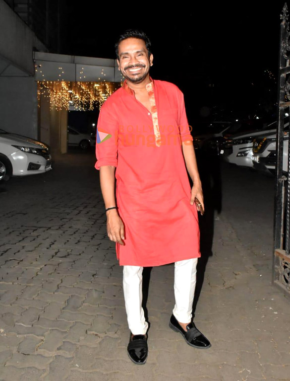 Photos Celebs Attend Sohail Khans Diwali Party At Bandra 5 Mushtaq Sheikh Images 3957