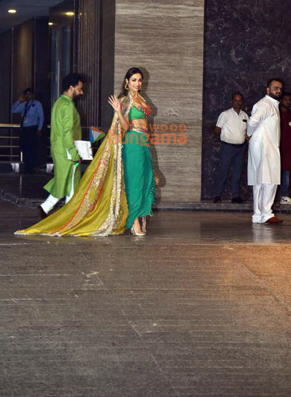 photos celebs attend sonam kapoor ahujas diwali bash 13