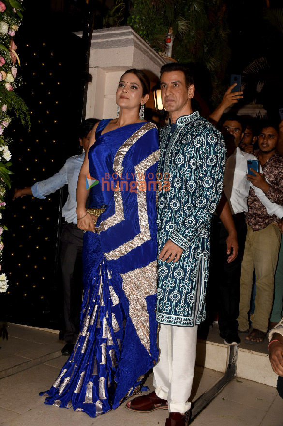 photos celebs grace ekta kapoors diwali bash 42