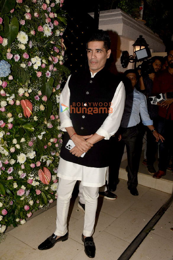 photos celebs grace ekta kapoors diwali bash 46