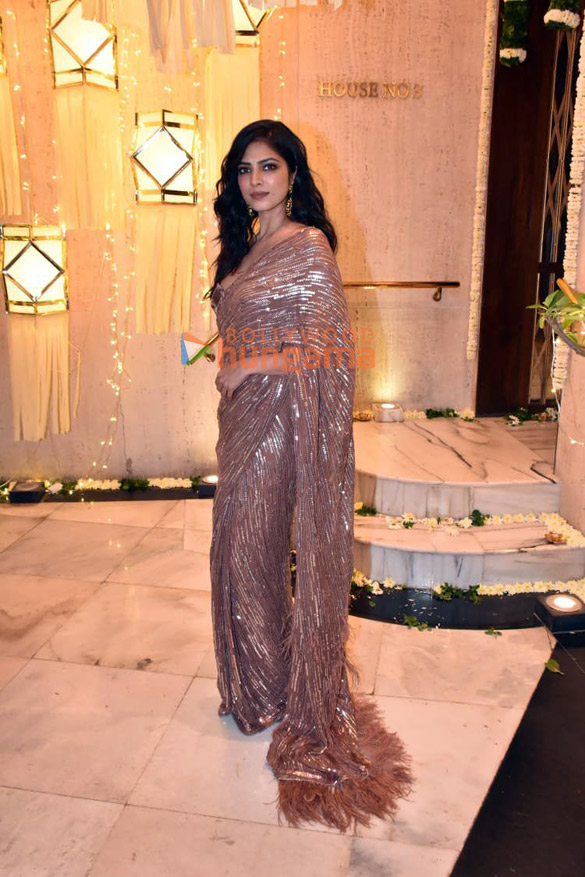 photos celebs grace pre diwali party at manish malhotras residence2 11