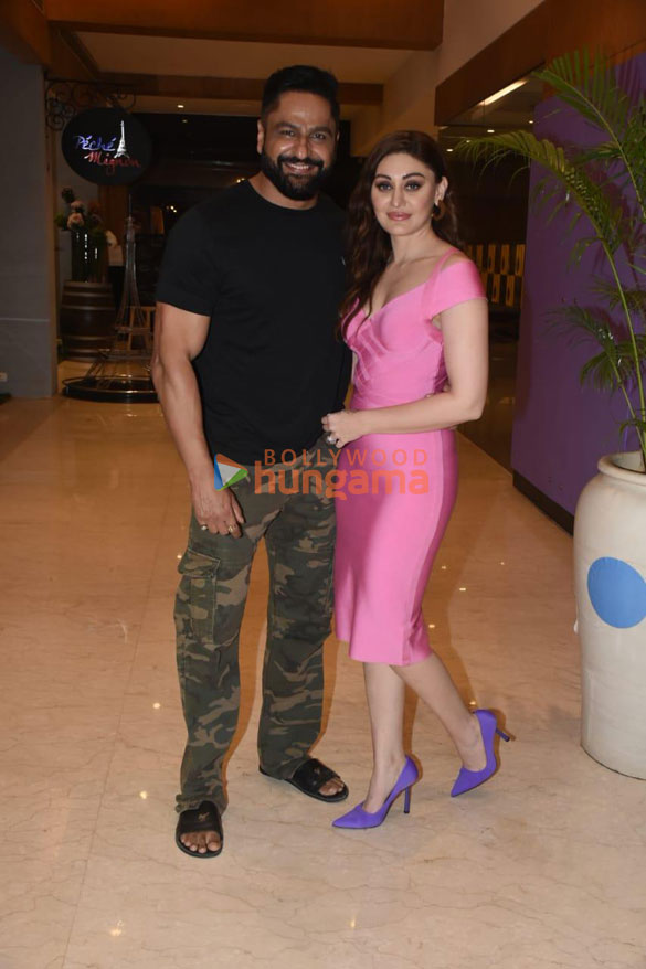 photos celebs grace the launch of hungama plays ratri ke yatri 2 1