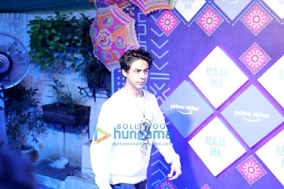 photos celebs grace the screening of madhuri dixits film maja ma 3 2