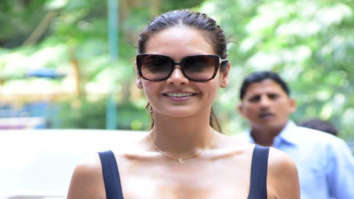 Photos: Esha Gupta spotted outside the gym in Bandra
