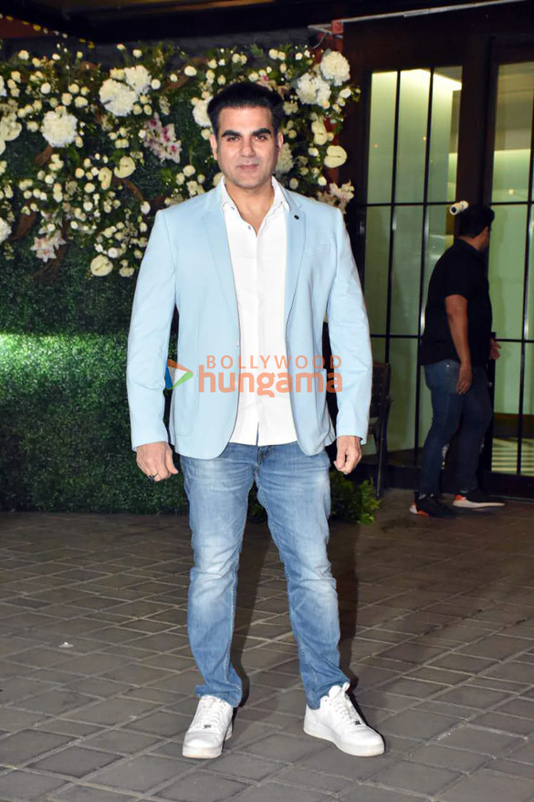photos kangana ranaut and arbaaz khan attend aayush sharmas birthday party in bandra 4