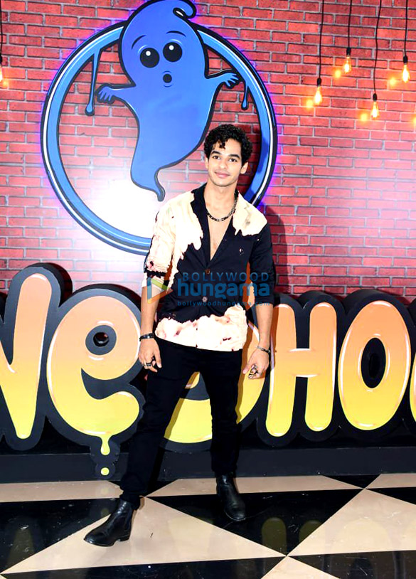photos katrina kaif ishaan khatter siddhant chaturvedi and others attend the trailer launch of their film phone bhoot 12