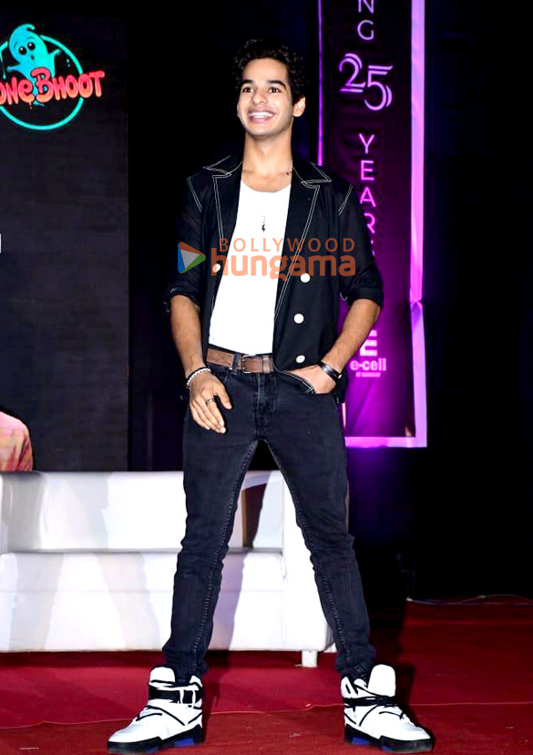 photos katrina kaif ishaan khatter and siddhant chaturvedi snapped during phone bhoot promotions at iit bombay 3