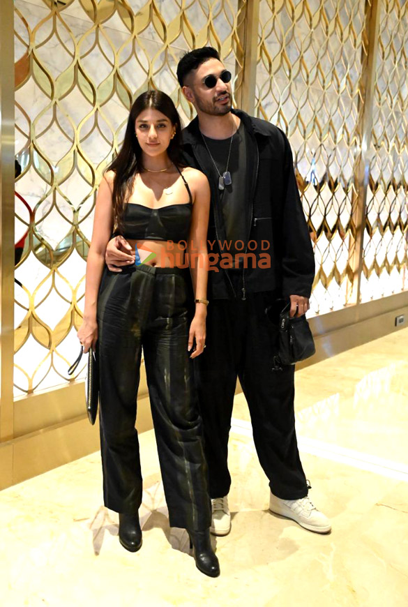 photos malaika arora rhea chakraborty and chitrangda singh and others turn showstoppers on day 3 of the lakme fashion week 2022 8