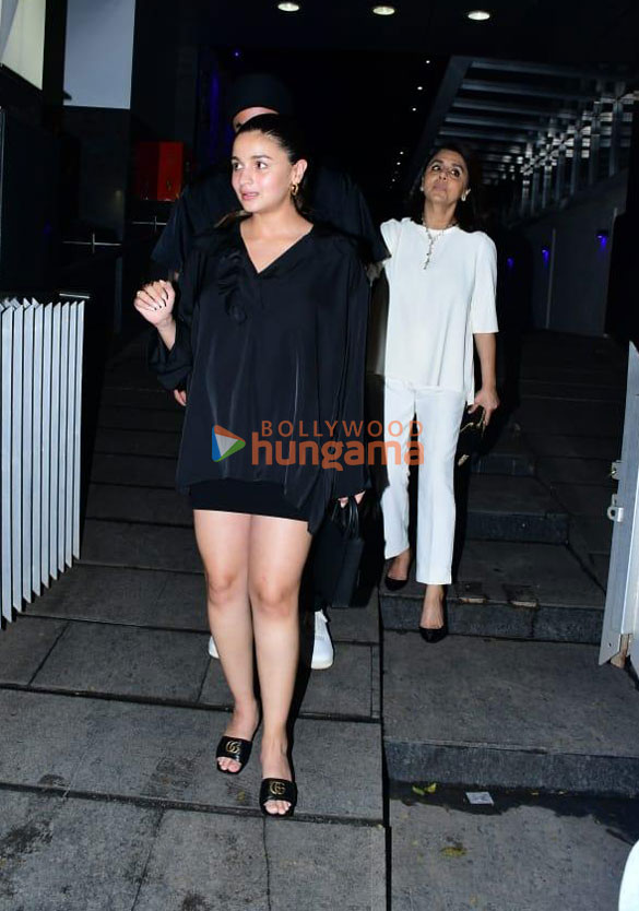 photos ranbir kapoor alia bhatt and neetu singh snapped in bandra 2