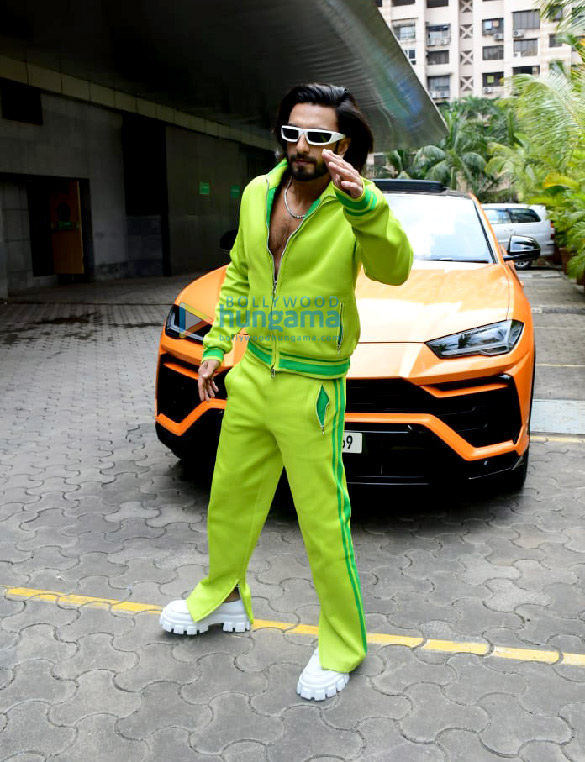 Photos Ranveer Singh snapped at the launch of the song ‘O Pari’ (1)