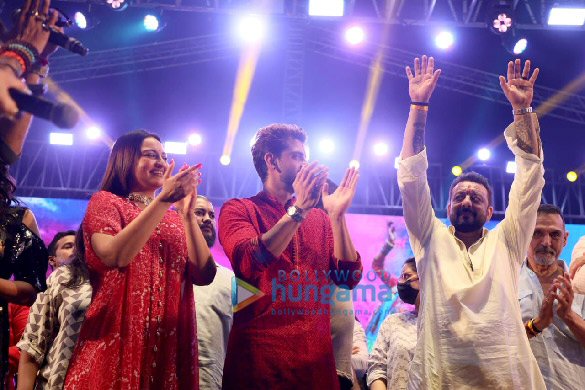 photos sonakshi sinha zaheer iqbal and sanjay dutt snapped at navratri celebrations in mumbai 4