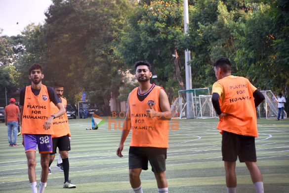 photos tiger shroff and zaid darbar snapped at an all star football match 4