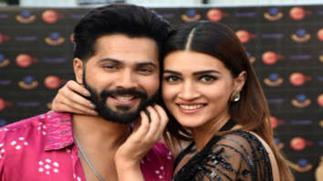 Photos: Varun Dhawan and Kriti Sanon promote Bhediya in Mumbai