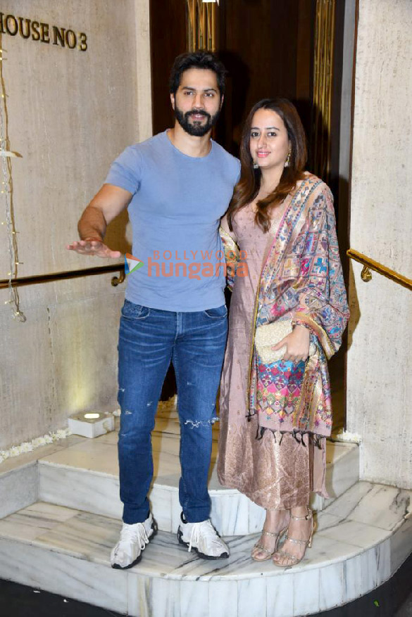 Photos: Varun Dhawan snapped with his wife at Manish Malhotra’s house in Bandra Photos: Varun Dhawan snapped with his wife at Manish Malhotra’s house in Bandra