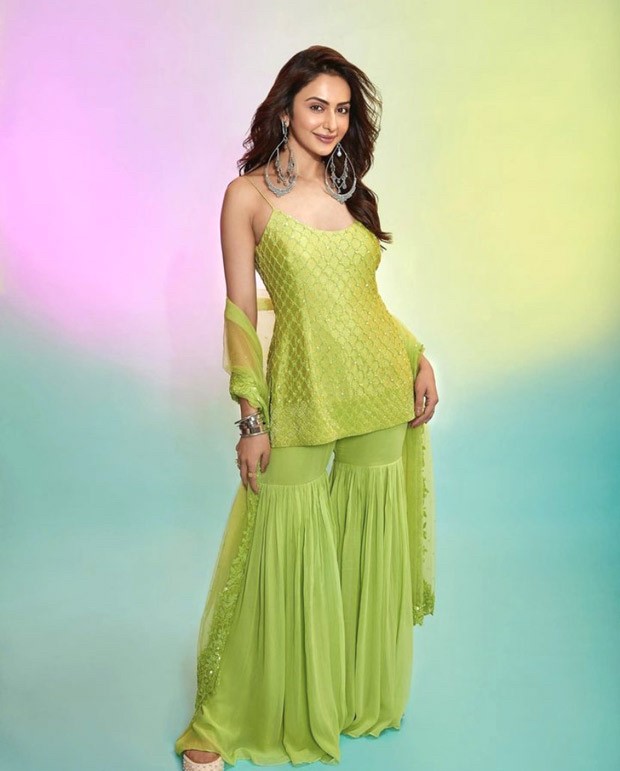 Rakul Preet Singh’s green sharara set will make an excellent addition to your festive closet Rakul Preet Singh’s green sharara set will make an excellent addition to your festive closet