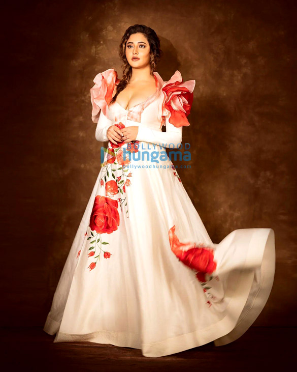 rashami desai 3 32