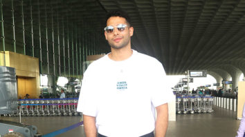 Siddhant Chaturvedi smiles for paps at the airport