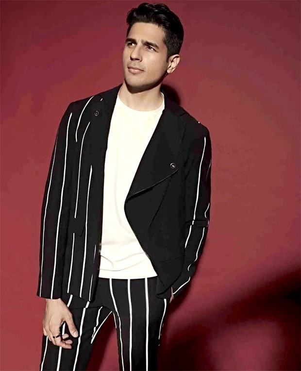 Sidharth Malhotra’s black striped pant suit for Thank God promotions is far from basic 