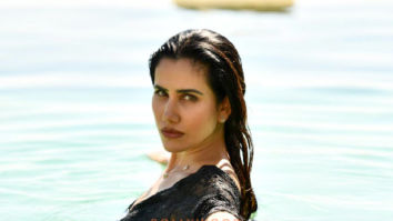 Celeb Photos Of Sonnalli Seygall