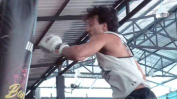 Tiger Shroff throws powerful punches as he trains himself at boxing