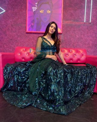 Celeb Photos Of Warina Hussain