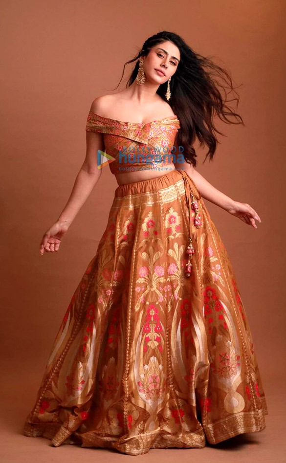 warina hussain 2 15