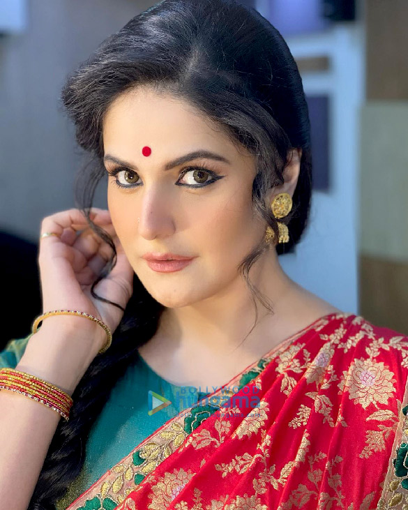zareen khan 1 30