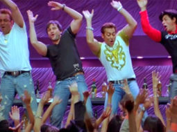15 Years of Om Shanti Om: The INSIDE Story of how the STAR-STUDDED song ‘Deewangi Deewangi’ was shot; Shah Rukh Khan stood at the gates to WELCOME the 30 stars; wrote them a personalized letter and gave them a gift hamper