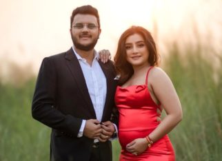 Balika Vadhu fame Neha Marda confirms first pregnancy; flaunts her baby bump, see pic