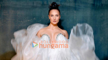 Celeb Photos Of Elli AvrRam