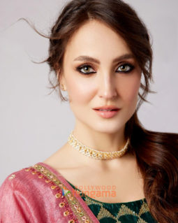 Celeb Photos Of Elli AvrRam
