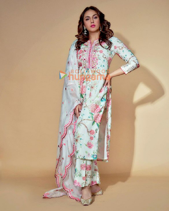 huma qureshi 2 93