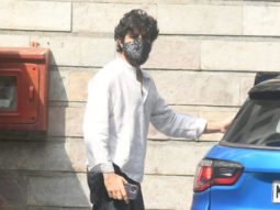Ibrahim Ali Khan gets clicked in white shirt as he steps out in the city