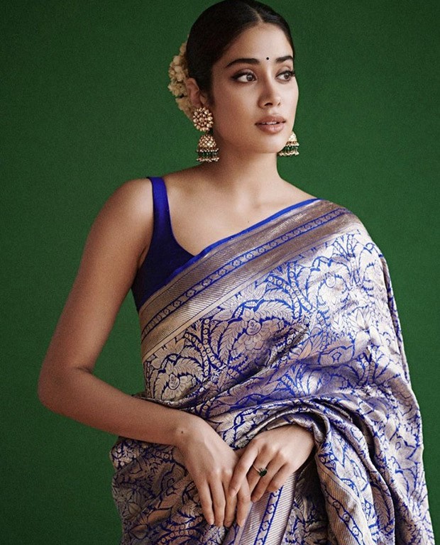 Janhvi Kapoor looks spitting image of Sridevi in timeless Kanjivaram saree and gajra in her hair