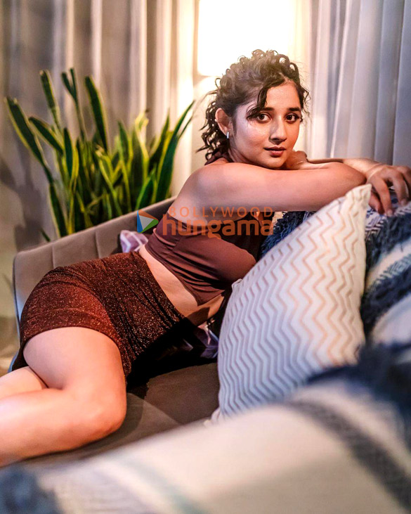 kanika mann 2 9
