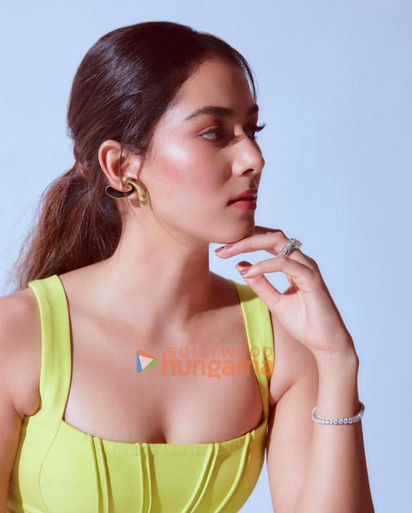 mira kapoor 2 8