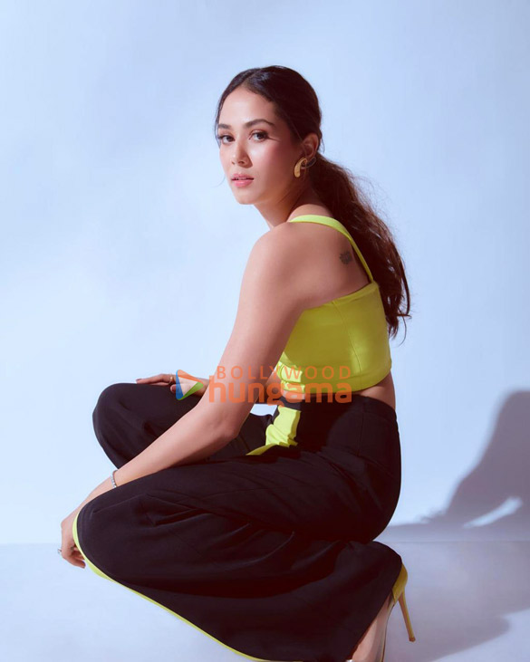 mira kapoor 3 8