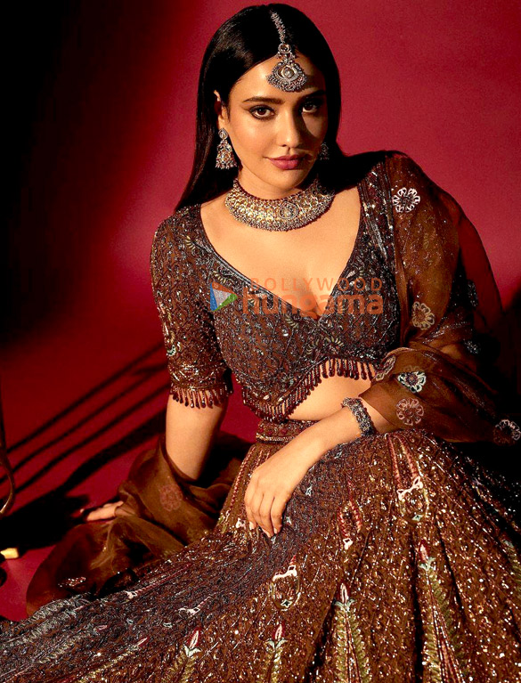 neha sharma 4 11