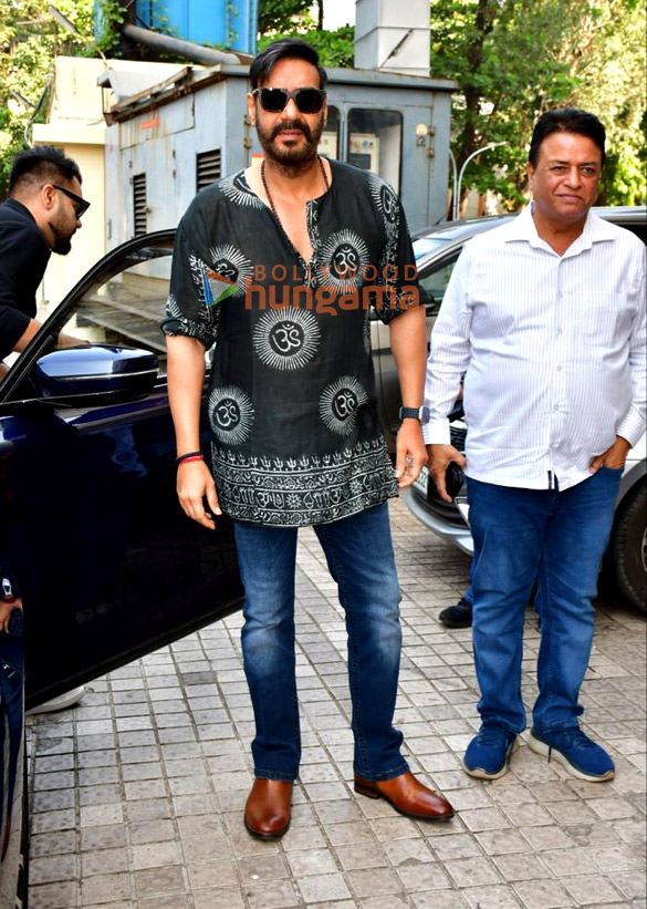photos ajay devgn bhushan kumar and kumar mangat pathak attend the teaser preview of the film bholaa 3