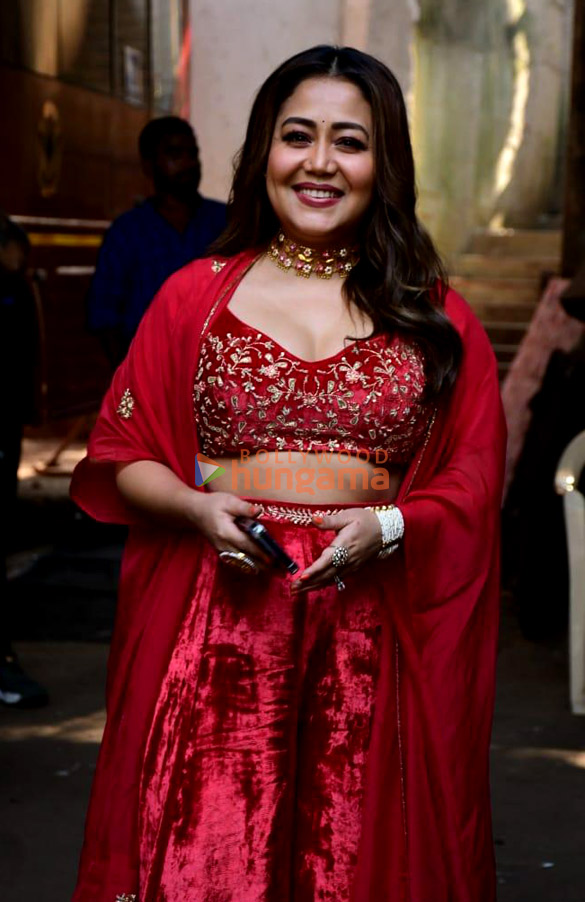 photos anupam kher boman irani neena gupta snapped during uunchai promotions on the sets of indian idol 4
