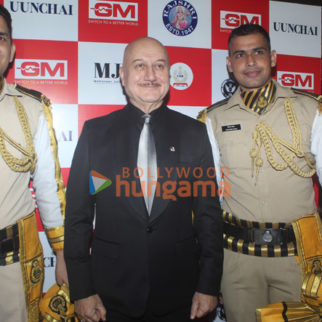 Photos: Anupam Kher attends the special screening of Uunchai for CISF & NSG officials organized by GM Modular