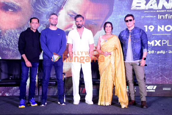 photos cast members of dharavi bank meet press 11 1