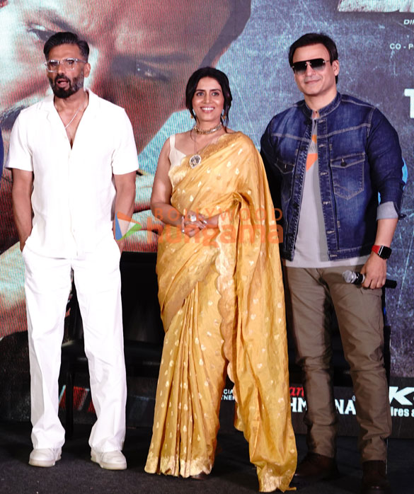 photos cast members of dharavi bank meet press 668 2
