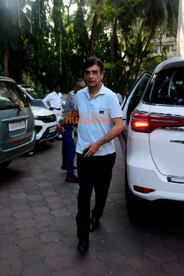photos celebs attend late rakesh kumars prayer meet 4