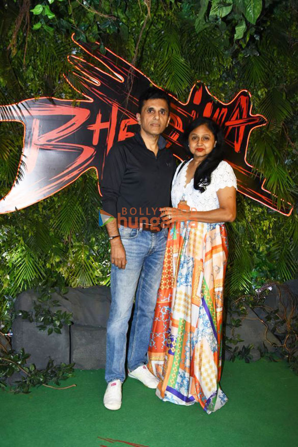 photos celebs attend the premiere of bhediya 2