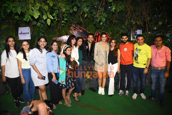 photos celebs attend the premiere of bhediya 6 2