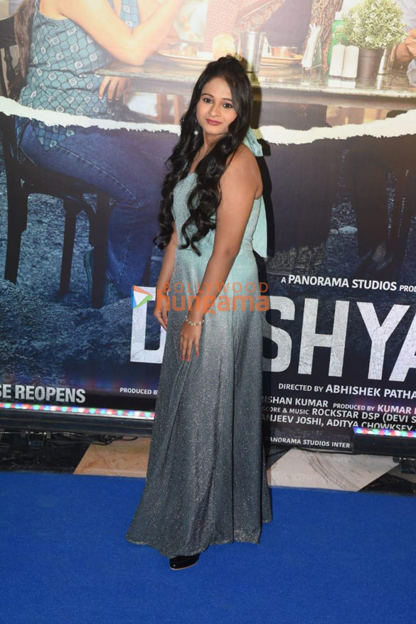 photos celebs attend the premiere of drishyam 2 4