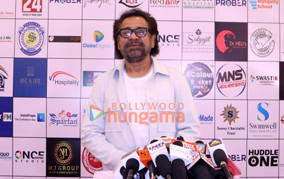 photos celebs grace iconic brands of maharashtra awards 2022 11